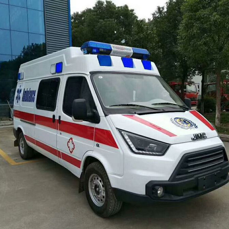 港口镇瘫痪租赁救护车转运 ——生命救助的紧急响应与专业保障